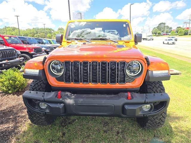 new 2025 Jeep Gladiator car, priced at $58,592