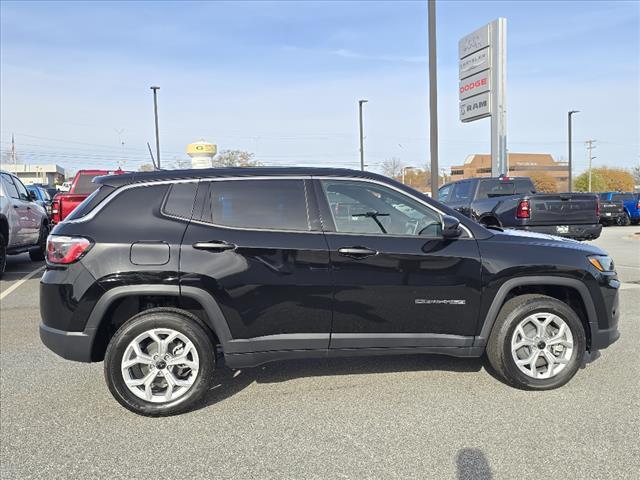 new 2025 Jeep Compass car, priced at $27,508