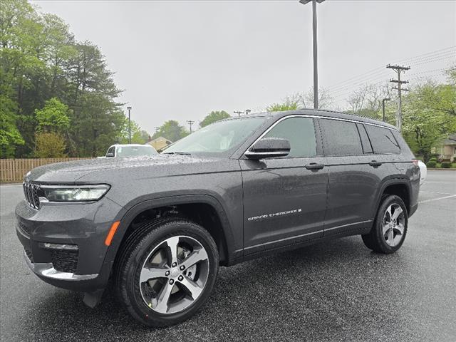 new 2024 Jeep Grand Cherokee L car, priced at $53,387