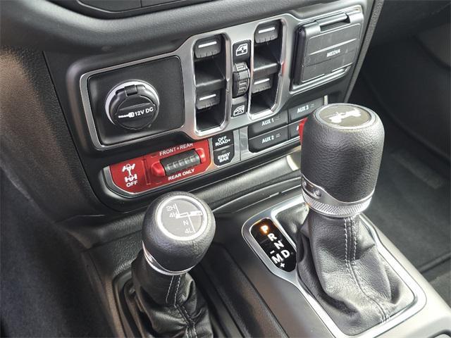 new 2025 Jeep Wrangler car, priced at $56,397