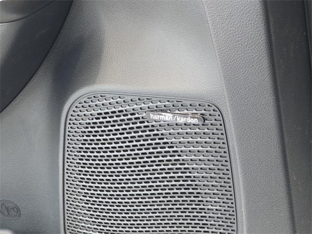 new 2026 Chrysler Pacifica car, priced at $52,385