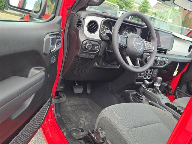 new 2025 Jeep Wrangler car, priced at $44,728