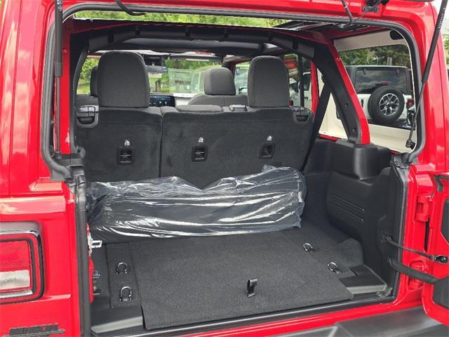 new 2025 Jeep Wrangler car, priced at $44,728