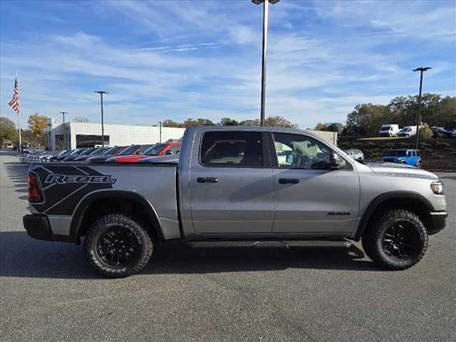 new 2025 Ram 1500 car, priced at $61,294