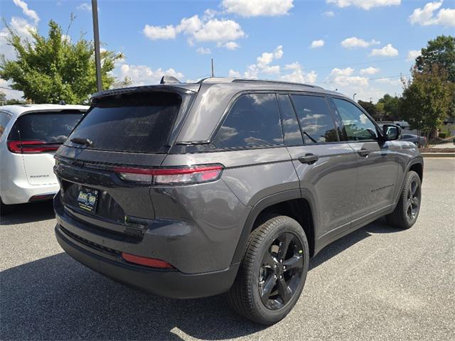 new 2025 Jeep Grand Cherokee car, priced at $52,857