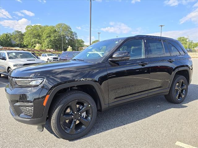 new 2024 Jeep Grand Cherokee car, priced at $41,738