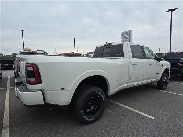 new 2024 Ram 3500 car, priced at $96,618