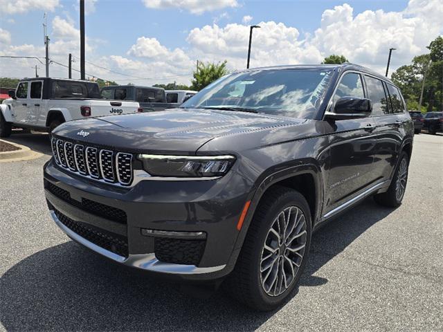new 2025 Jeep Grand Cherokee L car, priced at $67,403