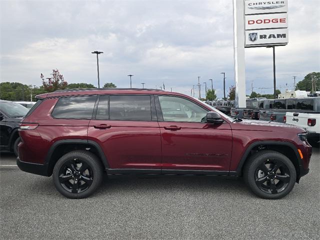 new 2025 Jeep Grand Cherokee L car, priced at $49,473