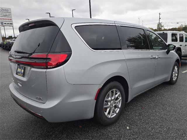 new 2026 Chrysler Pacifica car, priced at $43,641