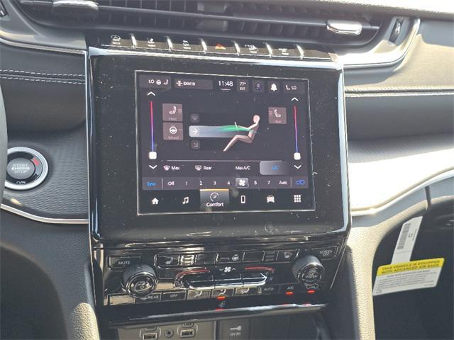 new 2025 Jeep Grand Cherokee car, priced at $38,593