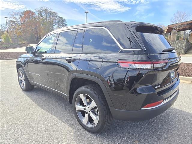 new 2025 Jeep Grand Cherokee car, priced at $53,760