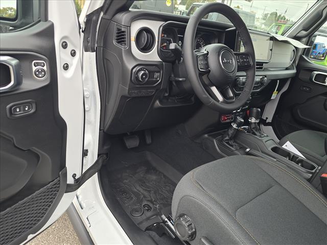 new 2026 Jeep Wrangler car, priced at $45,582