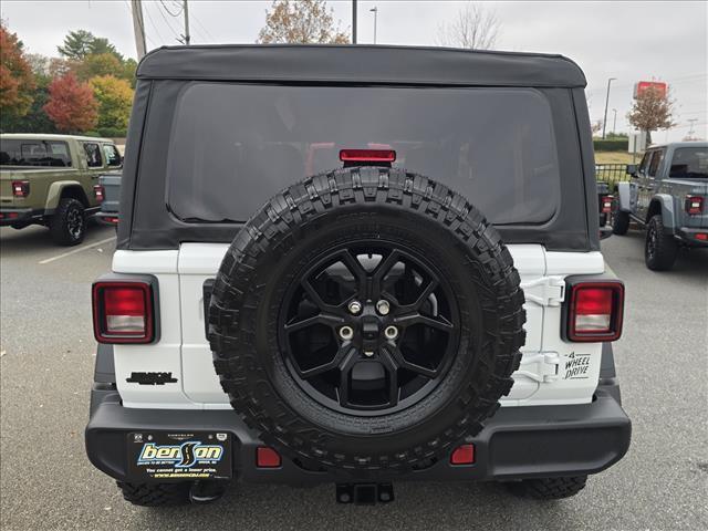 new 2026 Jeep Wrangler car, priced at $45,582