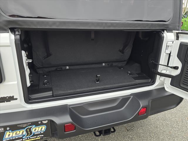 new 2026 Jeep Wrangler car, priced at $45,582