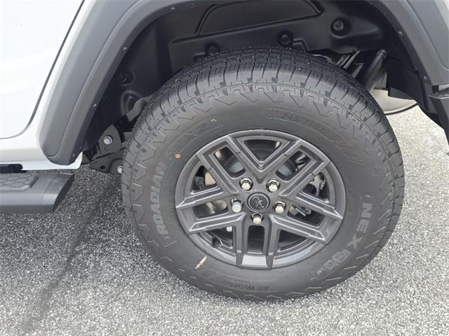 new 2025 Jeep Wrangler car, priced at $47,887