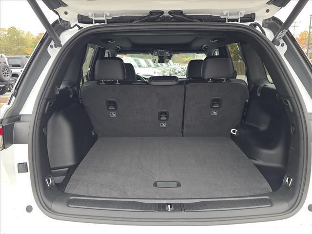 new 2025 Jeep Grand Cherokee car, priced at $48,440