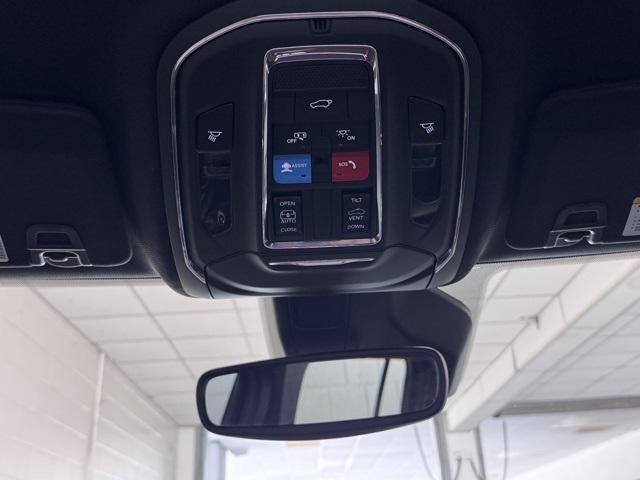 used 2024 Jeep Grand Cherokee car, priced at $38,000