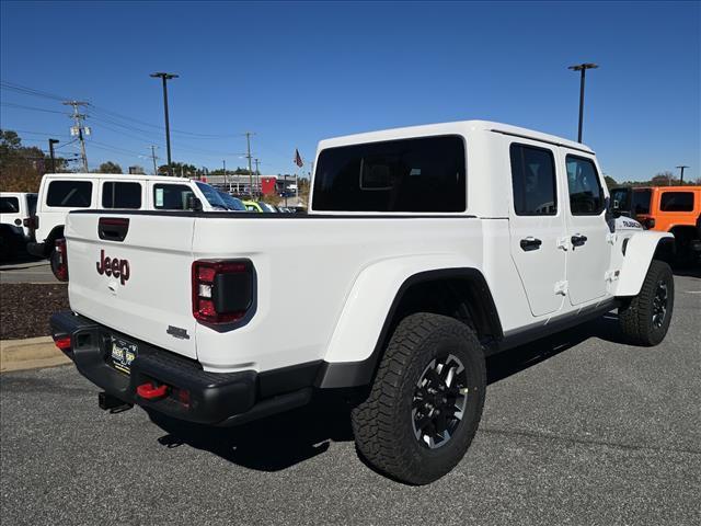 new 2026 Jeep Gladiator car, priced at $61,992