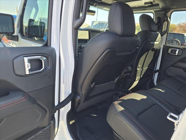 new 2026 Jeep Gladiator car, priced at $61,992