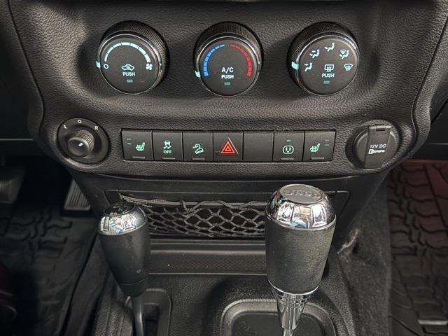 used 2016 Jeep Wrangler Unlimited car, priced at $25,300