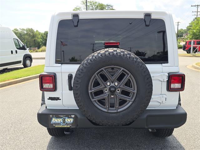 new 2025 Jeep Wrangler car, priced at $48,036