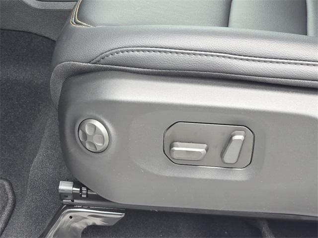 new 2025 Jeep Wrangler car, priced at $55,853