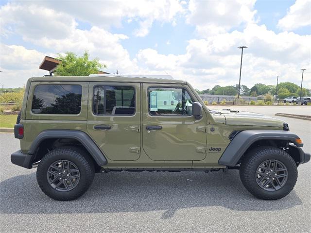 new 2025 Jeep Wrangler car, priced at $49,622
