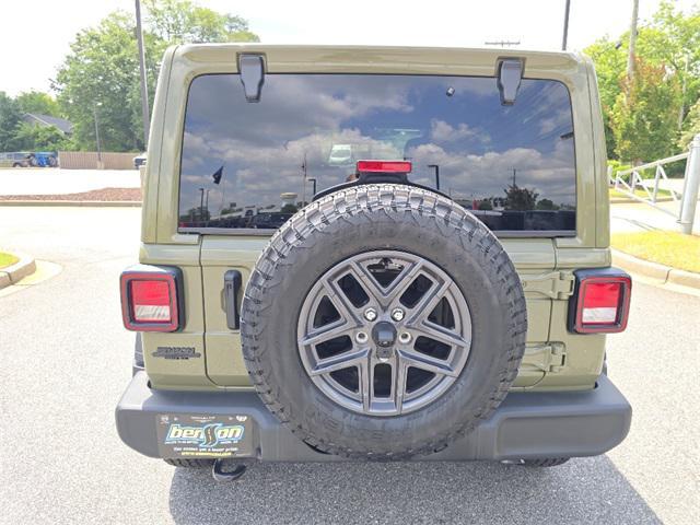 new 2025 Jeep Wrangler car, priced at $49,622