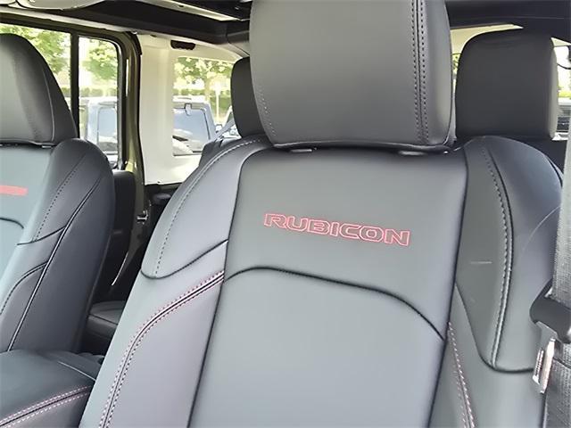 new 2025 Jeep Wrangler car, priced at $68,632