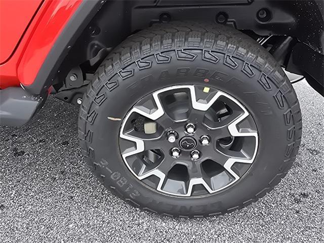 new 2025 Jeep Wrangler car, priced at $57,877