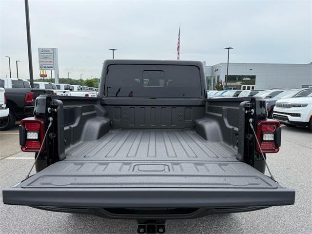 new 2025 Jeep Gladiator car, priced at $56,575
