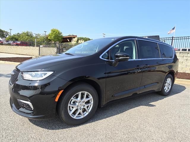 new 2024 Chrysler Pacifica car, priced at $41,520