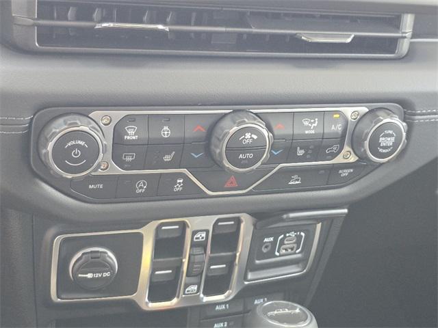 new 2025 Jeep Gladiator car, priced at $46,147