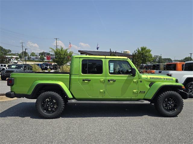 new 2025 Jeep Gladiator car, priced at $46,147