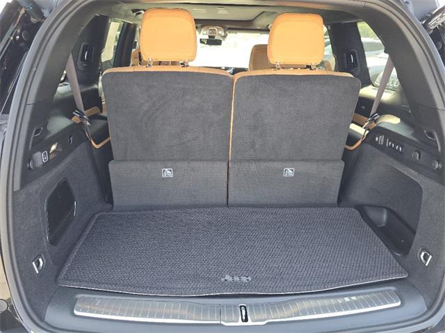 new 2025 Jeep Grand Cherokee L car, priced at $64,468