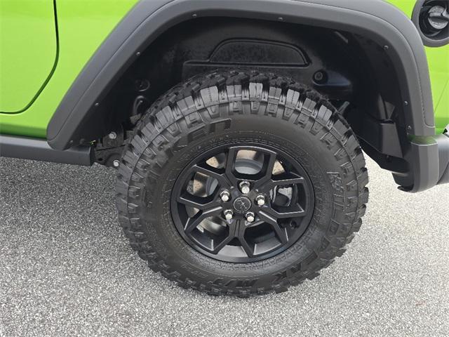 new 2025 Jeep Wrangler car, priced at $39,398