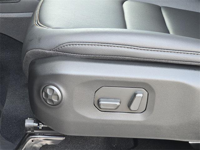 new 2025 Jeep Gladiator car, priced at $47,572