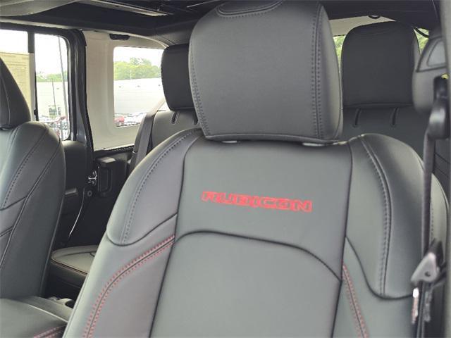 new 2025 Jeep Wrangler car, priced at $66,246