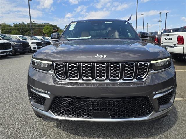 new 2025 Jeep Grand Cherokee car, priced at $61,746