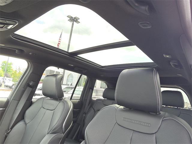 new 2025 Jeep Grand Cherokee car, priced at $61,718