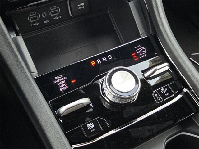 new 2025 Jeep Grand Cherokee car, priced at $61,718