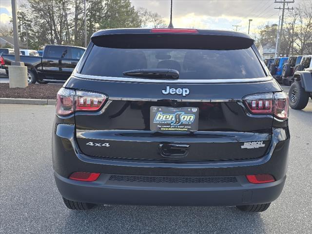 new 2025 Jeep Compass car, priced at $27,893