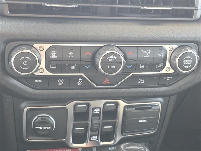 new 2025 Jeep Gladiator car, priced at $49,423