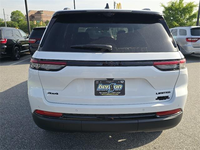 new 2025 Jeep Grand Cherokee car, priced at $53,721