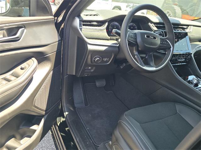 new 2025 Jeep Grand Cherokee L car, priced at $45,962