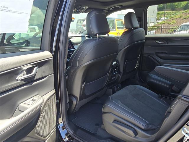 new 2025 Jeep Grand Cherokee L car, priced at $45,962