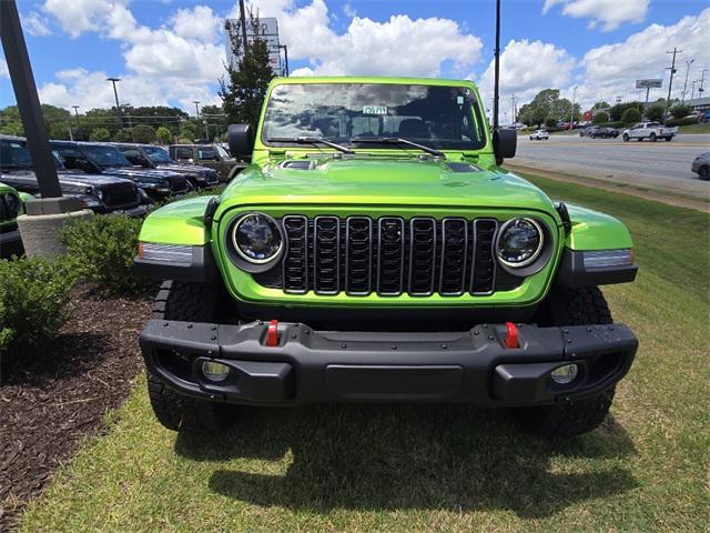 new 2025 Jeep Gladiator car, priced at $54,687