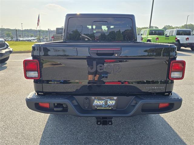 new 2025 Jeep Gladiator car, priced at $47,947