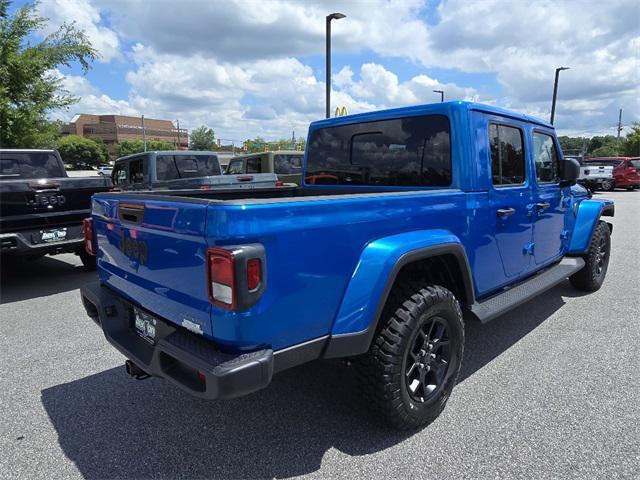 new 2025 Jeep Gladiator car, priced at $46,550